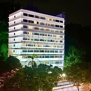 哥打京那巴鲁香格里拉酒店 *** 亞庇
